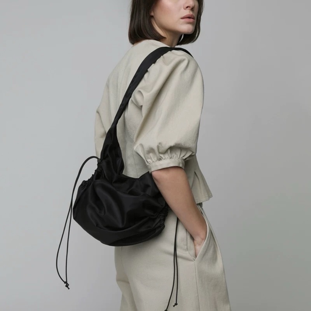 Elegant Black Women's Bag